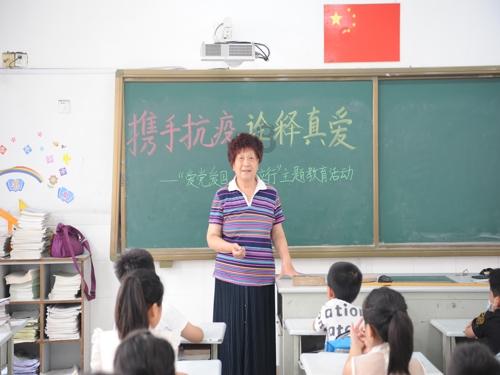 逃出上锁的现代房间2